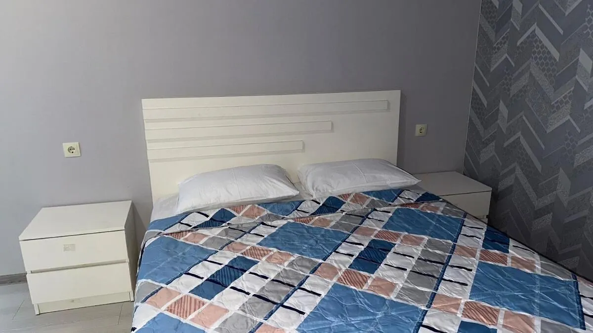 Ground Floor Apartment Near The City Centre Tiflis
