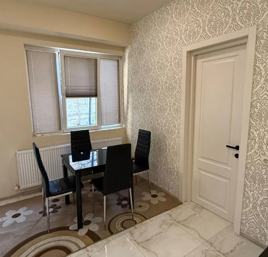 Ground Floor Apartment Near The City Centre Tiflis